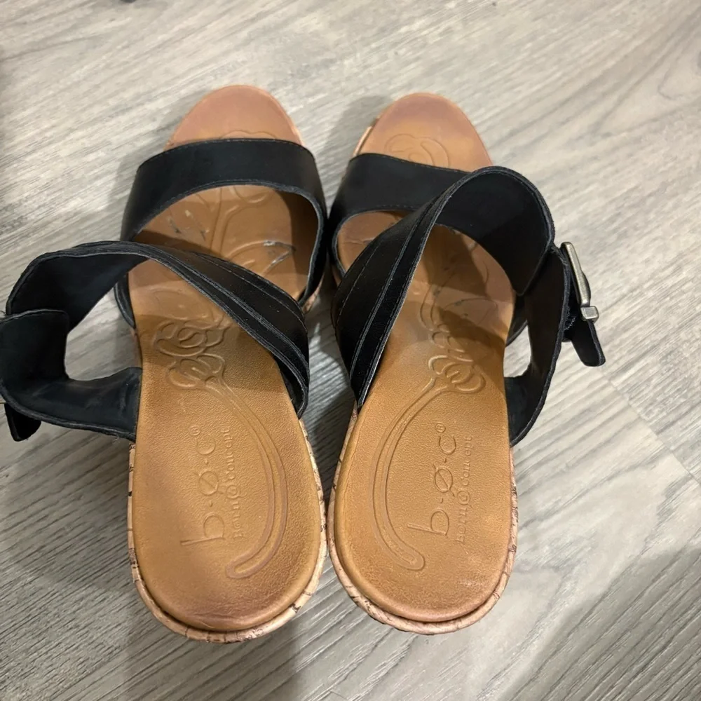 B.O.C Women's Black Faux Leather Cork Wedge Slip On Sangre Sandal Sz 10M Coastal